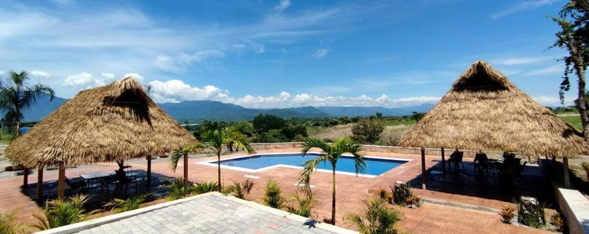 Residencial Aereo Albatros Apartment Tequesquitengo Bagian luar foto